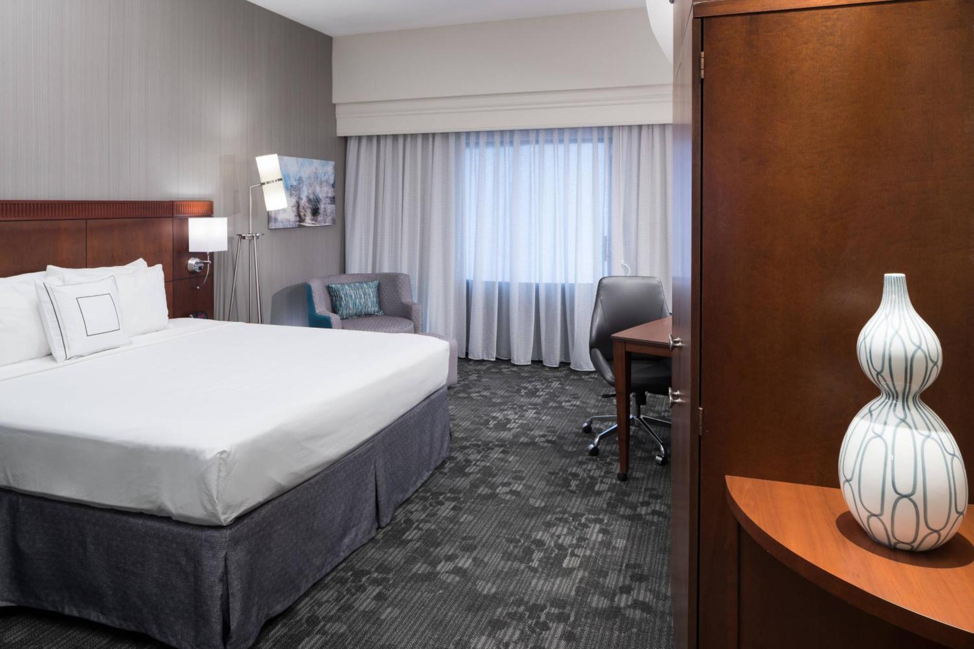 คอร์ตยาร์ด เวสท์ ออเรนจ์ Hotel เวสต์ออเรนจ์ ภายนอก รูปภาพ
